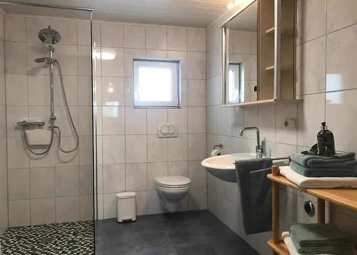 Apartment Maxi-apartment Bodanum - Mit Eigener Terrasse - Naturnahe Ortsrandlage - Vdsl - 10 Min Zum Nuerburgring *