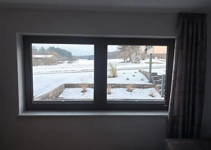 Apartment Maxi-apartment Bodanum - Mit Eigener Terrasse - Naturnahe Ortsrandlage - Vdsl - 10 Min Zum Nuerburgring Bodenbach